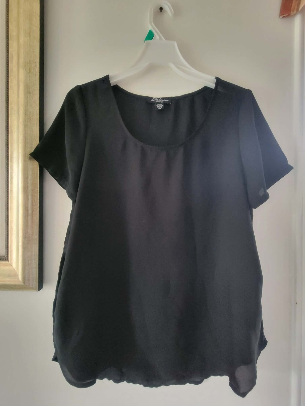 Black Short Sleeve Scoop Neck Top